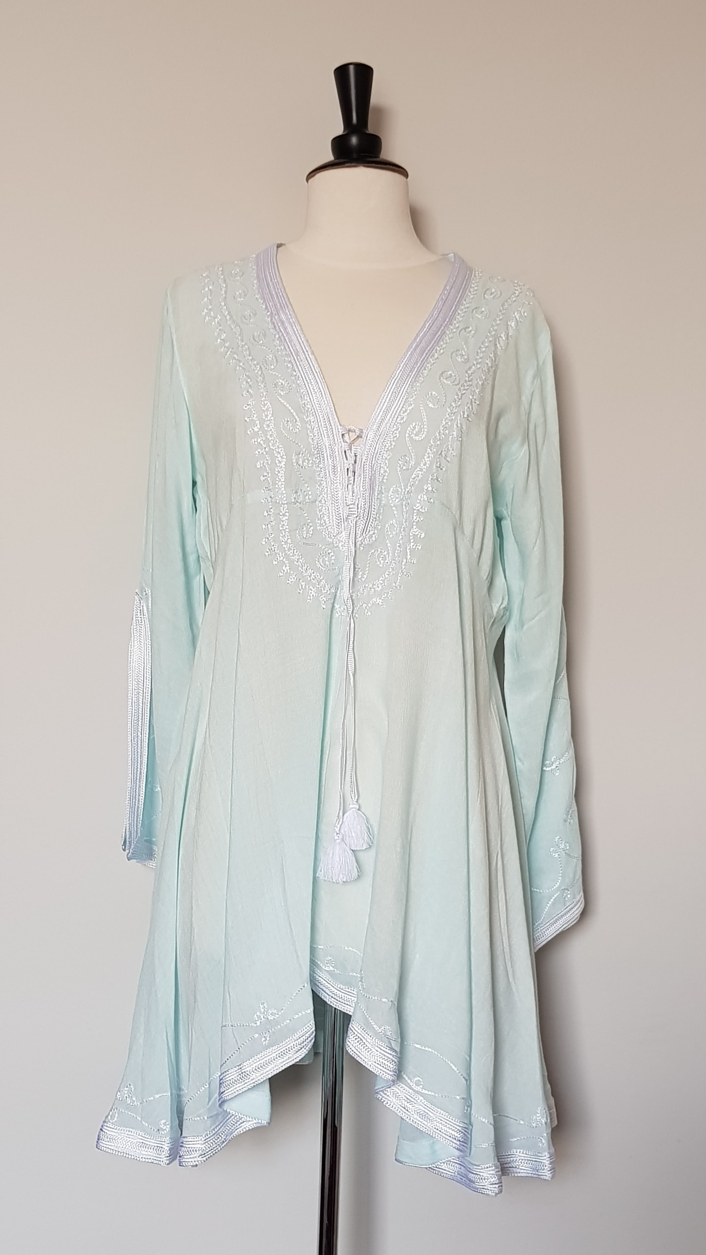 100% Cotton kaftan in pale turquoise with white embroidery